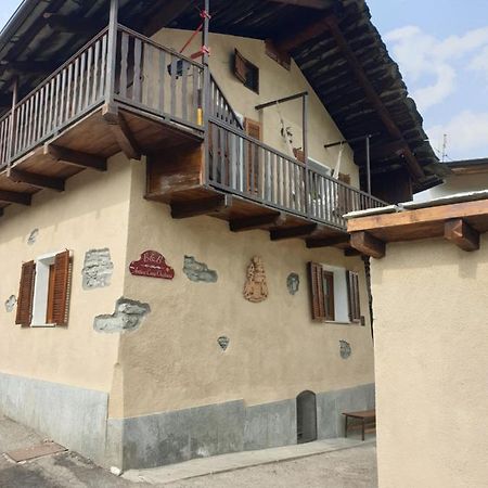 Bed and Breakfast Antica Casa Occitana Sampeyre Zewnętrze zdjęcie