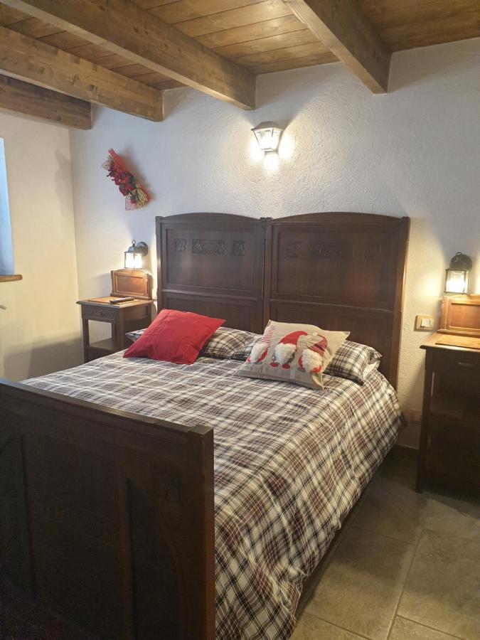 Bed and Breakfast Antica Casa Occitana Sampeyre Zewnętrze zdjęcie