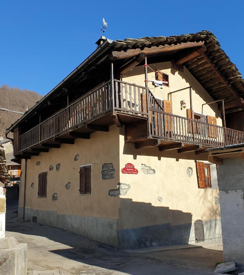 Bed and Breakfast Antica Casa Occitana Sampeyre Zewnętrze zdjęcie