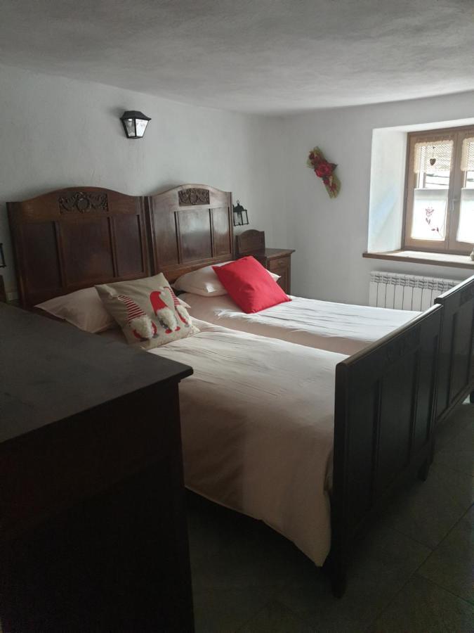 Bed and Breakfast Antica Casa Occitana Sampeyre Zewnętrze zdjęcie